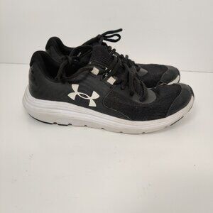 Under Armour Black Running Shoes Kid's Athletic Shoes Size 4.5 Sporty